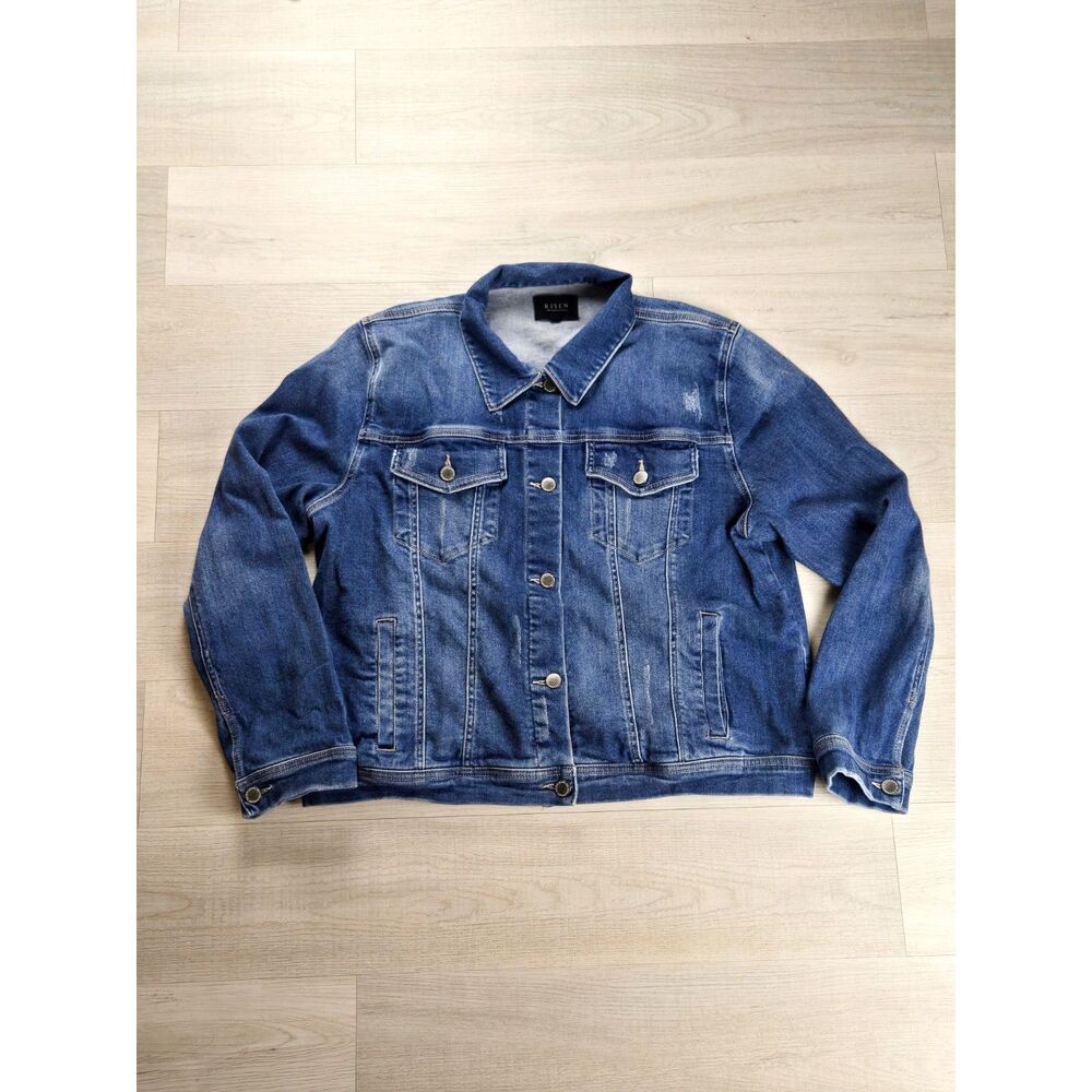 RISEN JEANS Distressed Classic Denim Trucker Jacket Medium Wash Plus Size 1XL